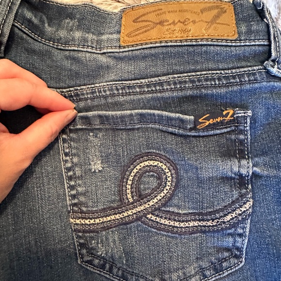 Seven Distressed Denim - Picture 6 of 7